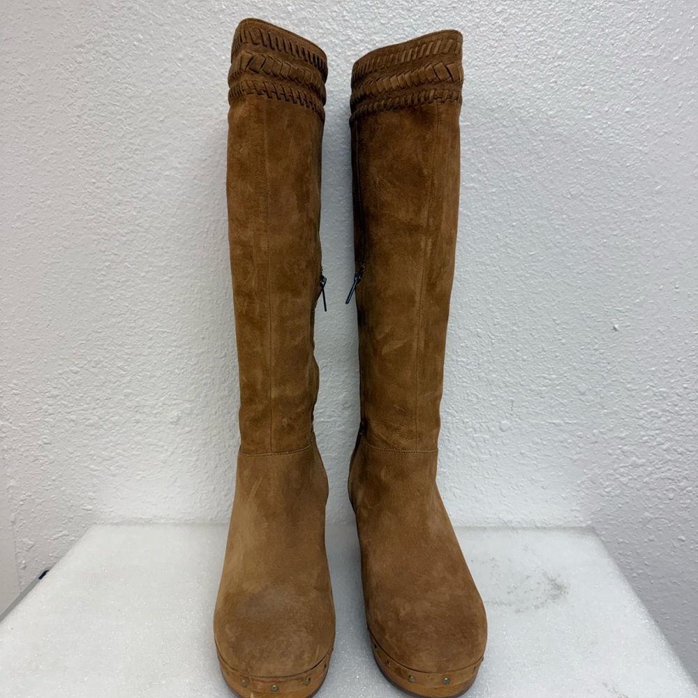 UGG Rosabella Tall Suede Boots. Soze 10 - Picture 2 of 7